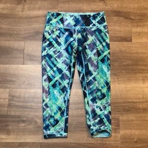 Danskin Reversible Blue Aqua Cropped Leggings size Small Medium